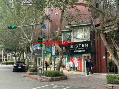 售圓環面寬正金店店面3,180萬