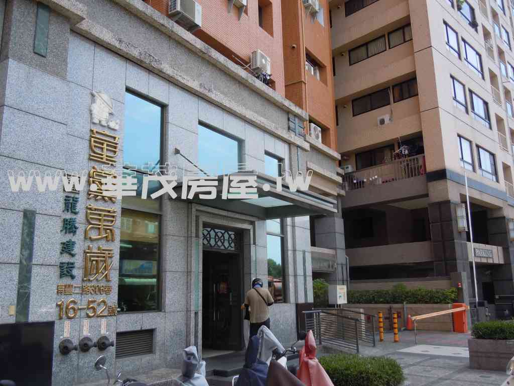 楠梓 清豐二路電梯大廈+車位視意圖